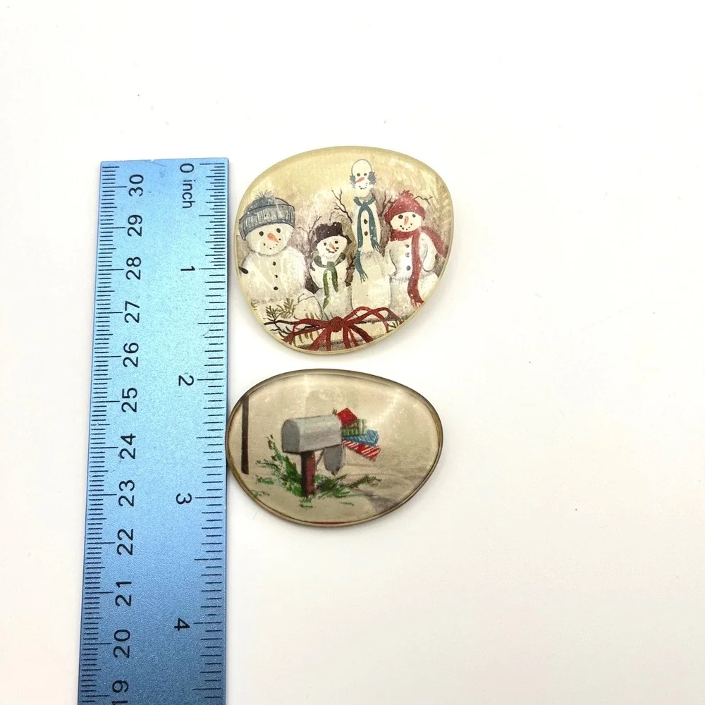 Vintage Christmas Snowman and Mailbox Eye Glass Brooch Pin‎ Set Winter Holiday